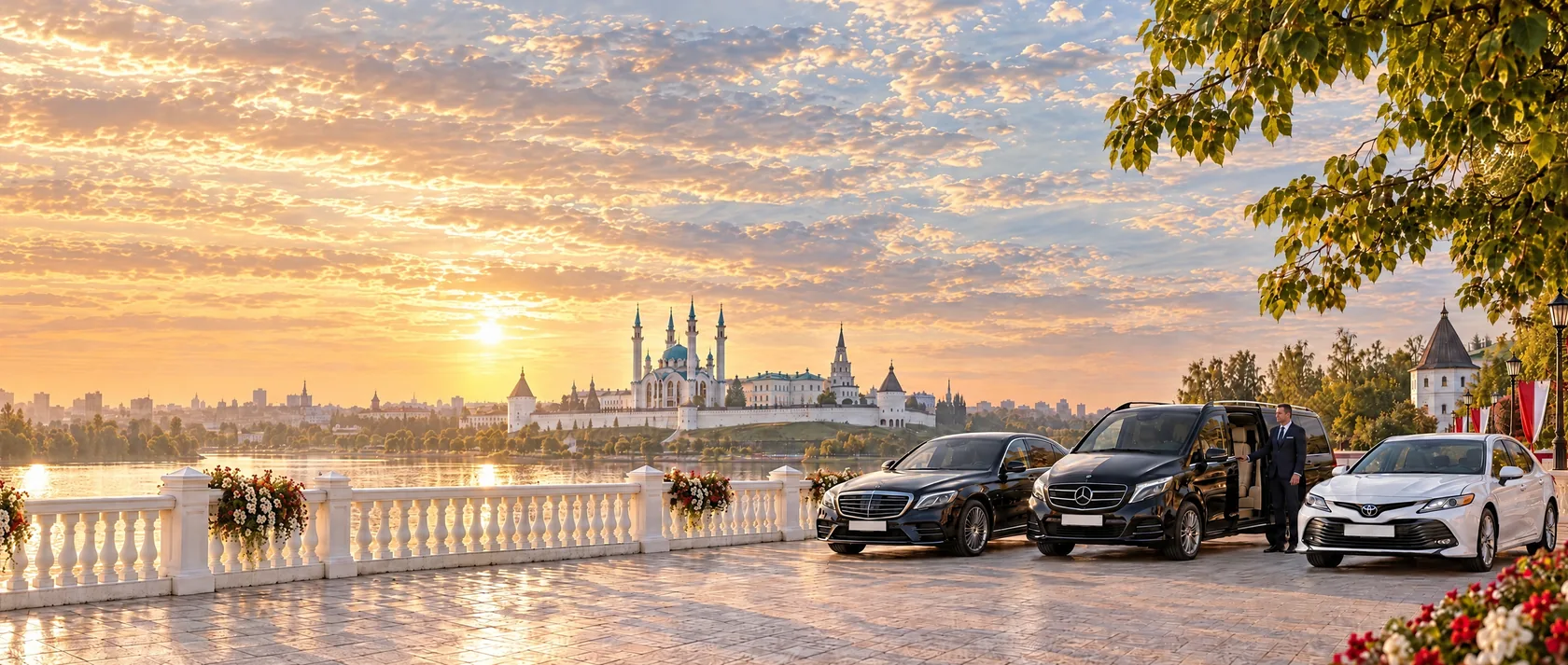 Transport for a Kazan trip in front of the Kremlin