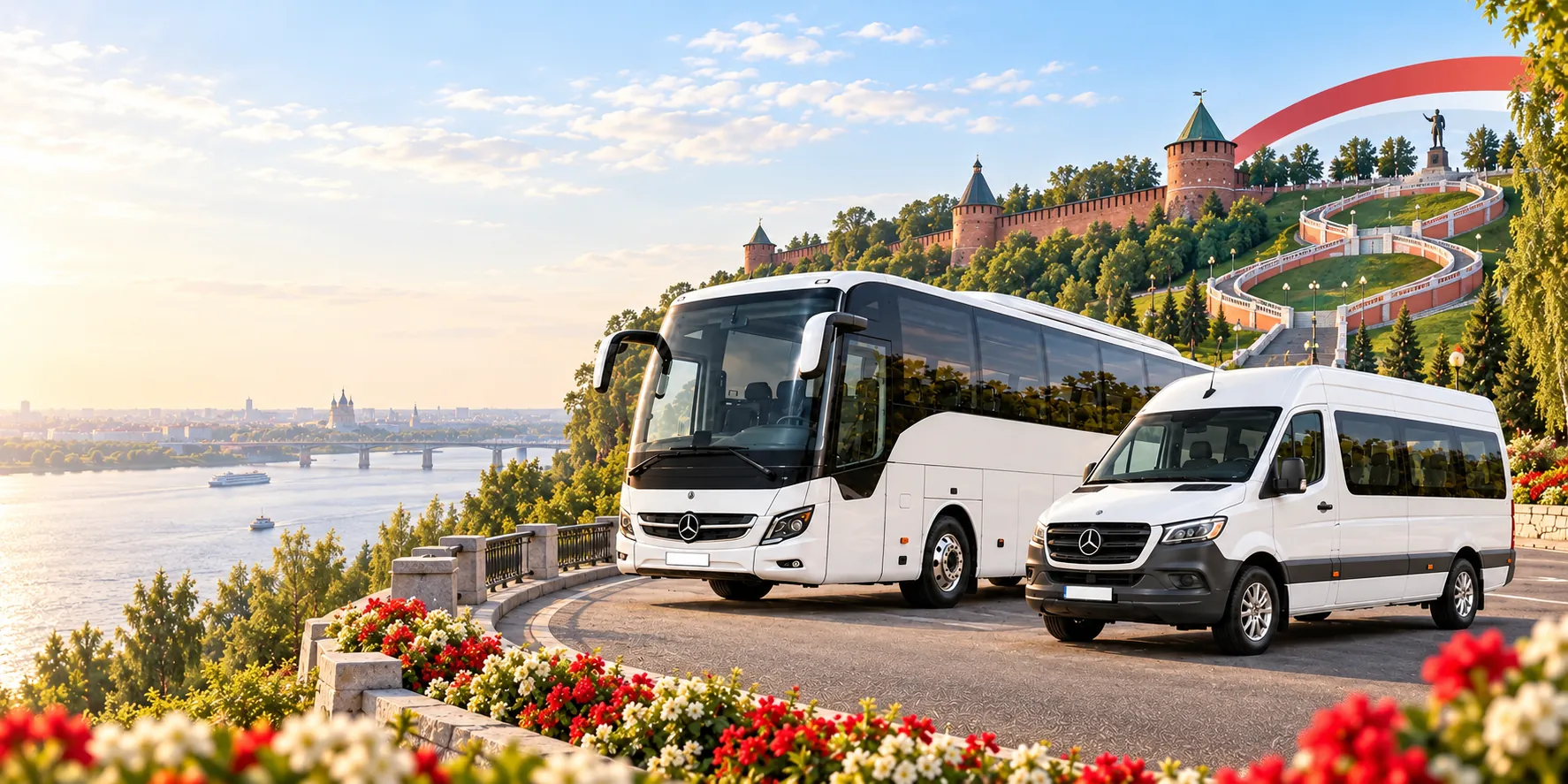 Автобус Mercedes-Benz и микроавтобус Sprinter на набережной Нижнего Новгорода у кремля